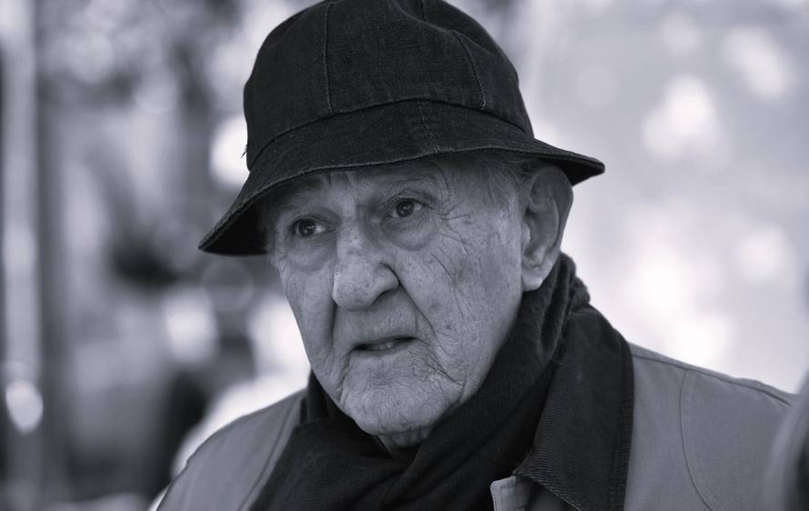 Umro je redatelj Veljko Bulajić