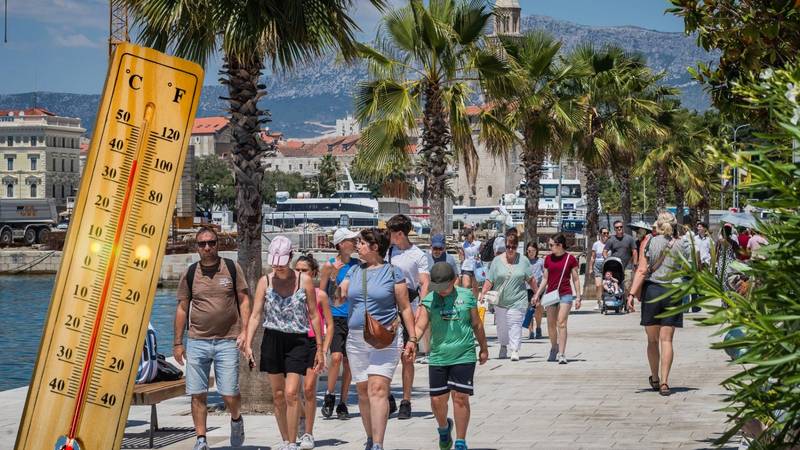 Dok u Splitu pada temperaturni rekord, dijelovi grada bez struje