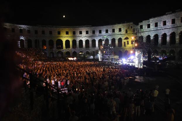 Koncert Zdravka Čolića u Areni u Puli