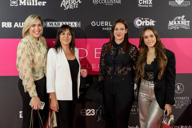 Biograd na Moru: ModernA – modna revija hrvatskih dizajnera 