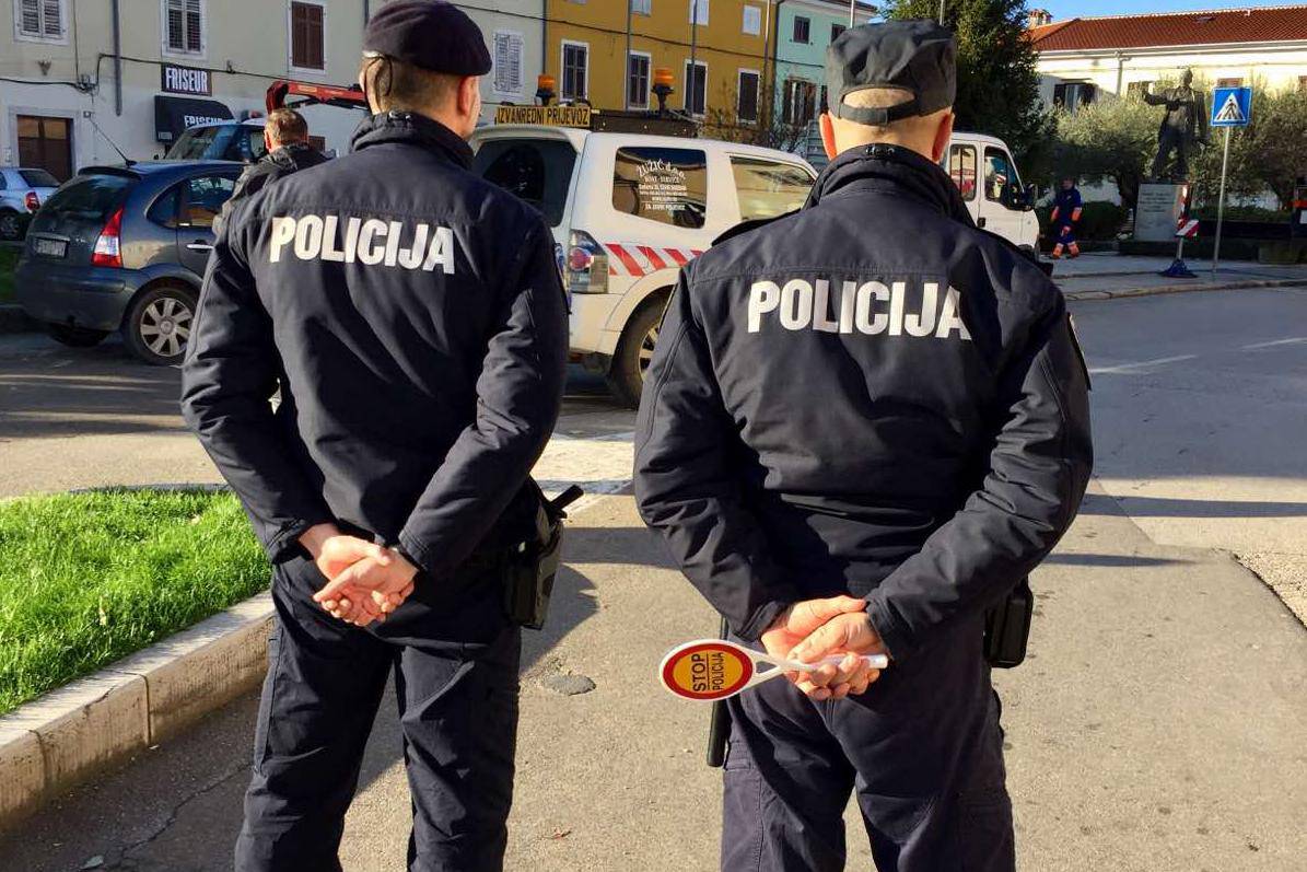 Policija ima pune ruke posla: Uhvatila pijane i bez dozvole