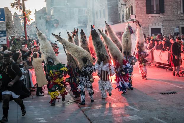 Tito i Ante Pavelić spaljeni kao Krnje u Kaštel Starom
