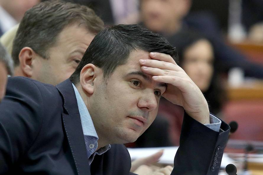 'Dalić više nitko ne želi braniti. Izgubila je potporu i u stranci'