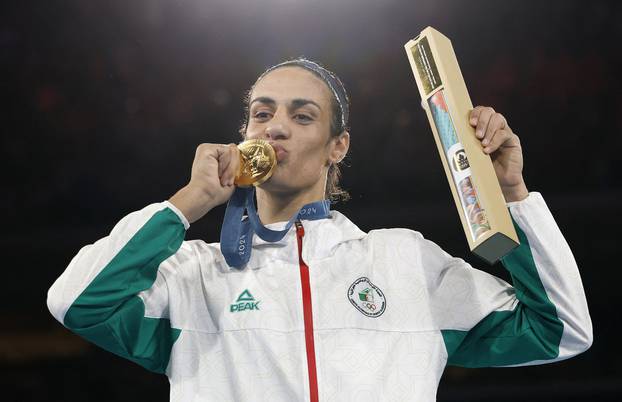 Boxing - Women's 66kg - Victory Ceremony