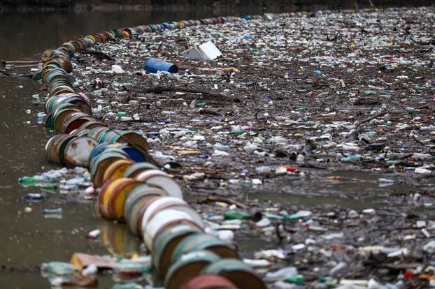 Višegrad: Nekoliko tisuća kubika otpada zagadilo rijeku Drinu