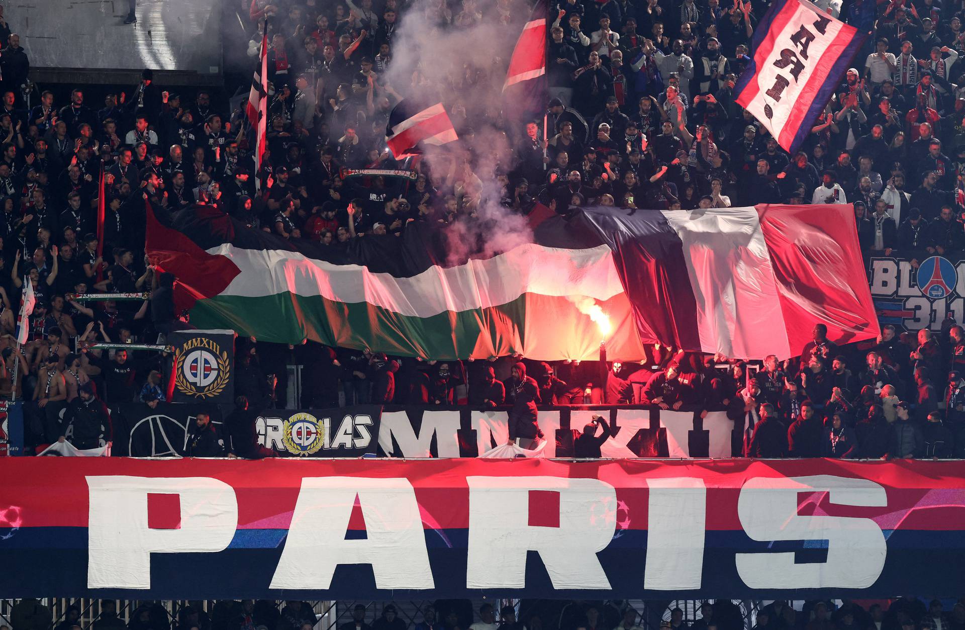 Champions League - Group F - Paris St Germain v AC Milan