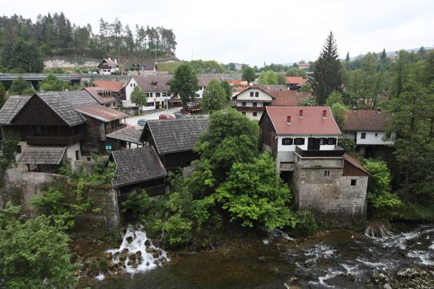 Reportaža sa stare ceste (D1) prema Splitu