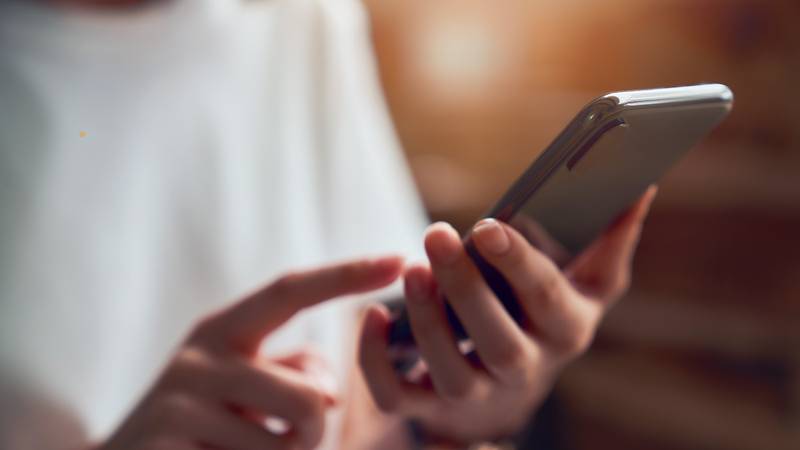 NE NASJEDAJTE Građani zbog lažnih SMS poruka za mobilno bankarstvo ostali bez 15.000 €