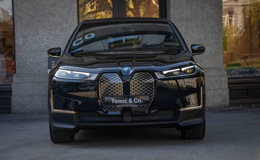 ANKETA Sviđa li vam se novi BMW iX? Dizajnirao ga je Hrvat, a kritike su pretvorili u reklamu