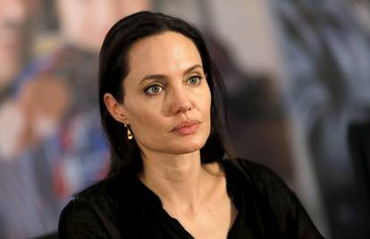 Angelina je našla novi posao: Studente uči pravima žena