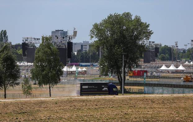 Zagreb: Radovi na hipodromu uoči koncerta Marka Perkovića Thompsona