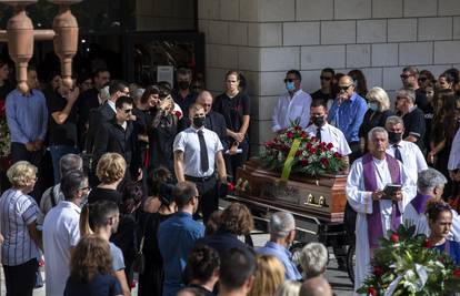 Posljednji ispraćaj preminule košarkašice Žane Lelas u Splitu