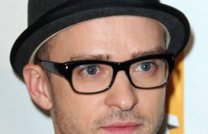 Dok Jessica Biel radi, Justin Timberlake je vara s drugom?