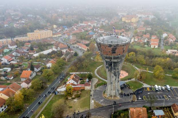 Slike iz zraka: Veliki interes za ulazak u obnovljeni Vodotoranj