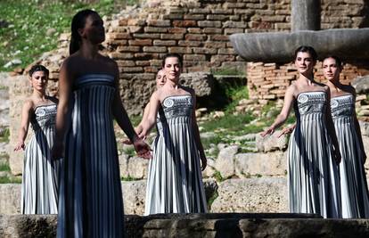 Prekid drevne tradicije: Plamen Olimpijskih igara pale u muzeju