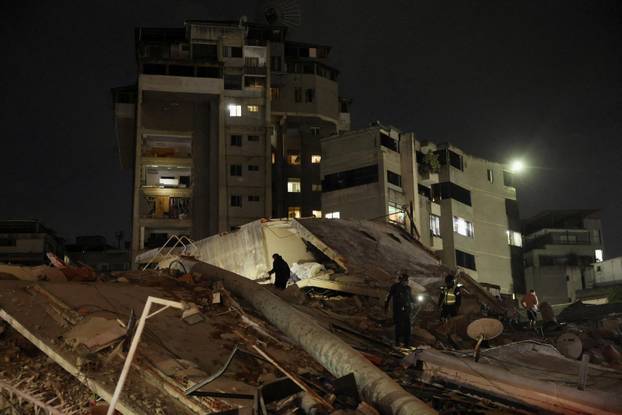 Aftermath of an earthquake in Caracas