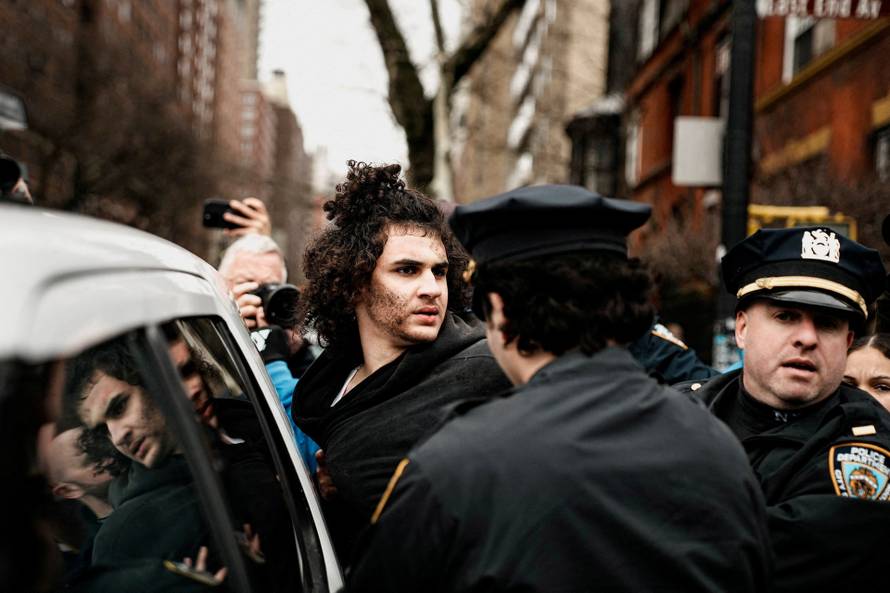 People protest outside the Gracie Mansion residence of Mayor Mamdani in New York