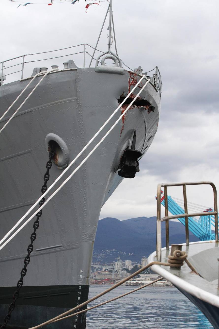 Rijeka: Rupa na pramcu broda Galeb nakon što ga je udario turski brod