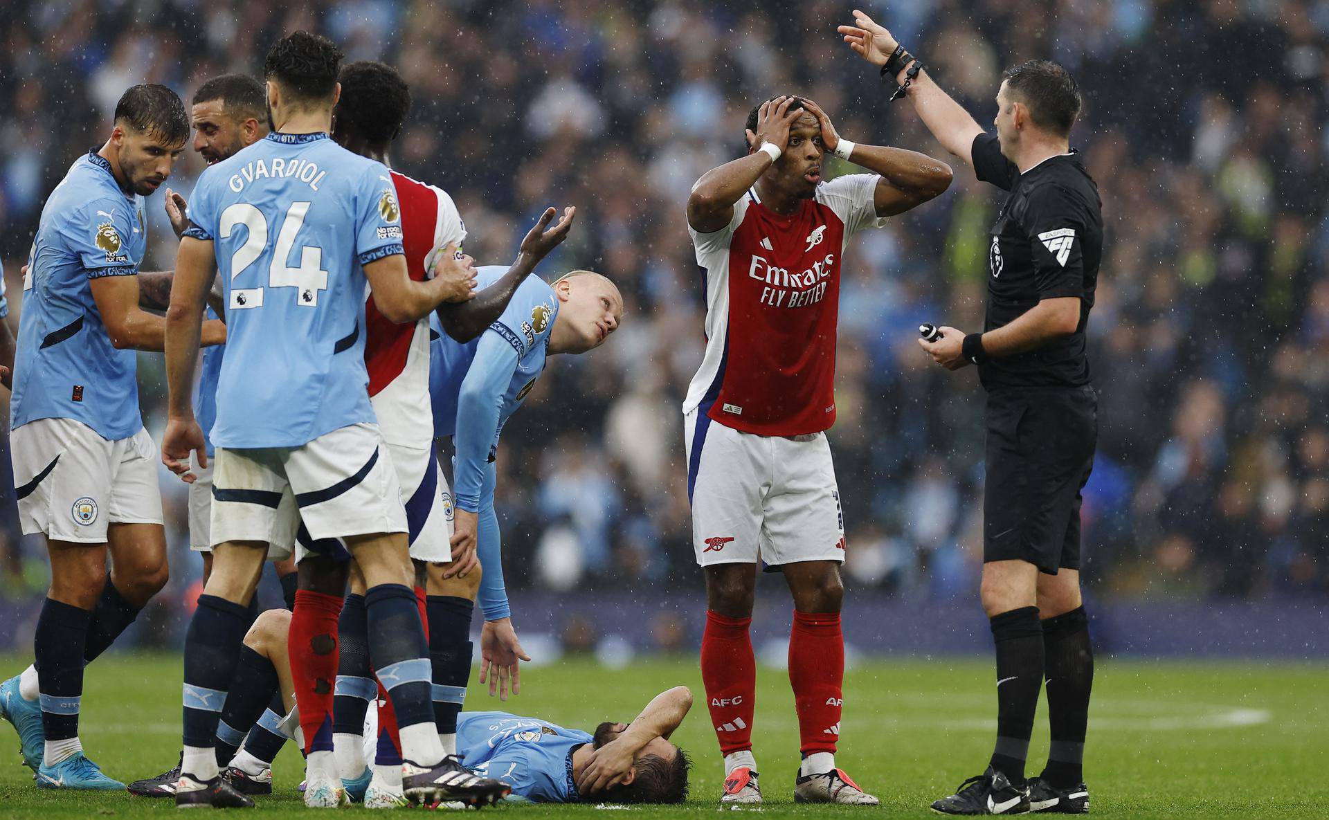 Premier League - Manchester City v Arsenal