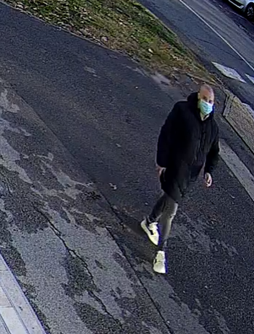 Snimio ga bankomat: Muškarca u Crikvenici traže zbog prijevare