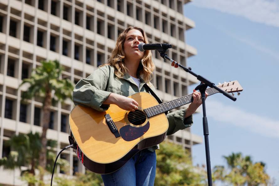 U.S. Sen. Sanders and U.S. Rep. Ocasio-Cortez hold a rally in Los Angeles