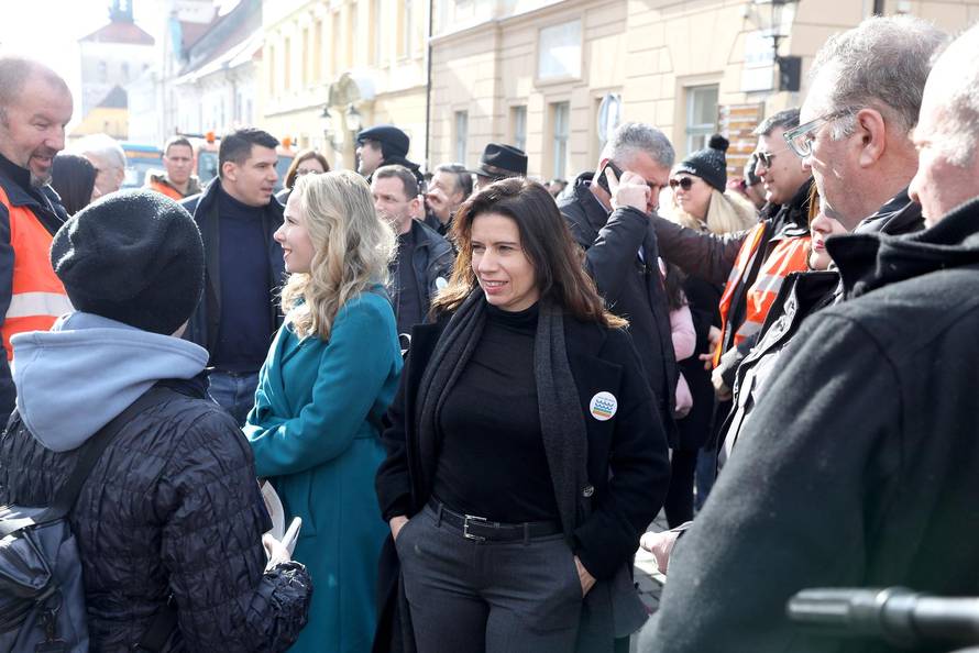 Zagreb: Prosvjed protiv novog zakona o pomorskom dobru i morskim lukama