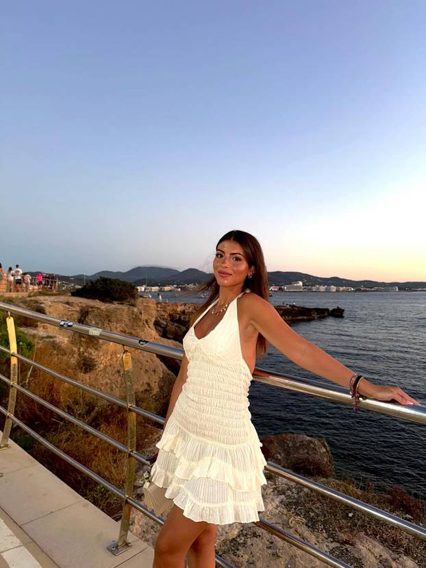 FOTO Rad, disciplina i par fotki koje 'otkriju previše'! Španjolka je zvijezda niželigaških terena