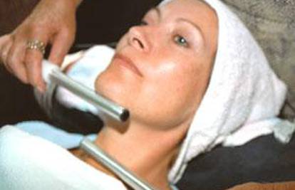 Kemikalije za face lifting uništavaju stanice kože