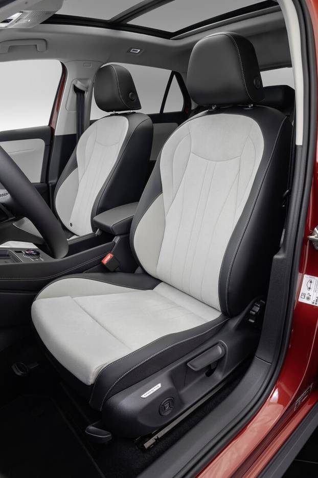 FOTO Ovako izgleda novi Volkswagen T-Roc: Donosi više prostora i novih tehnologija