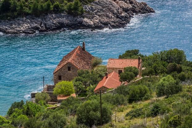 Uvala Dubovica na Hvaru 