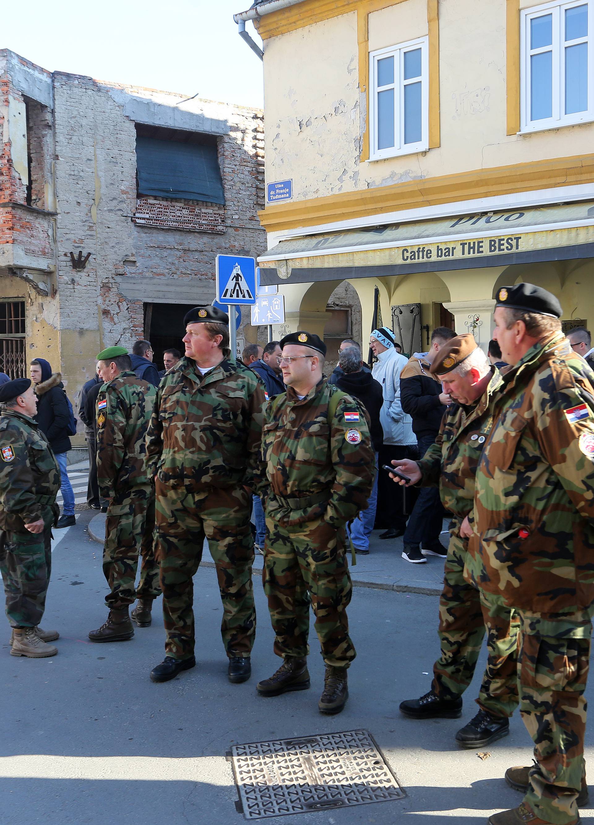 Hrvatska se danas u Vukovaru poklonila nevinim žrtvama