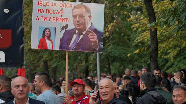 Banja Luka: Skup podrške Miloradu Dodiku pod nazivom "Otadžbina zove"