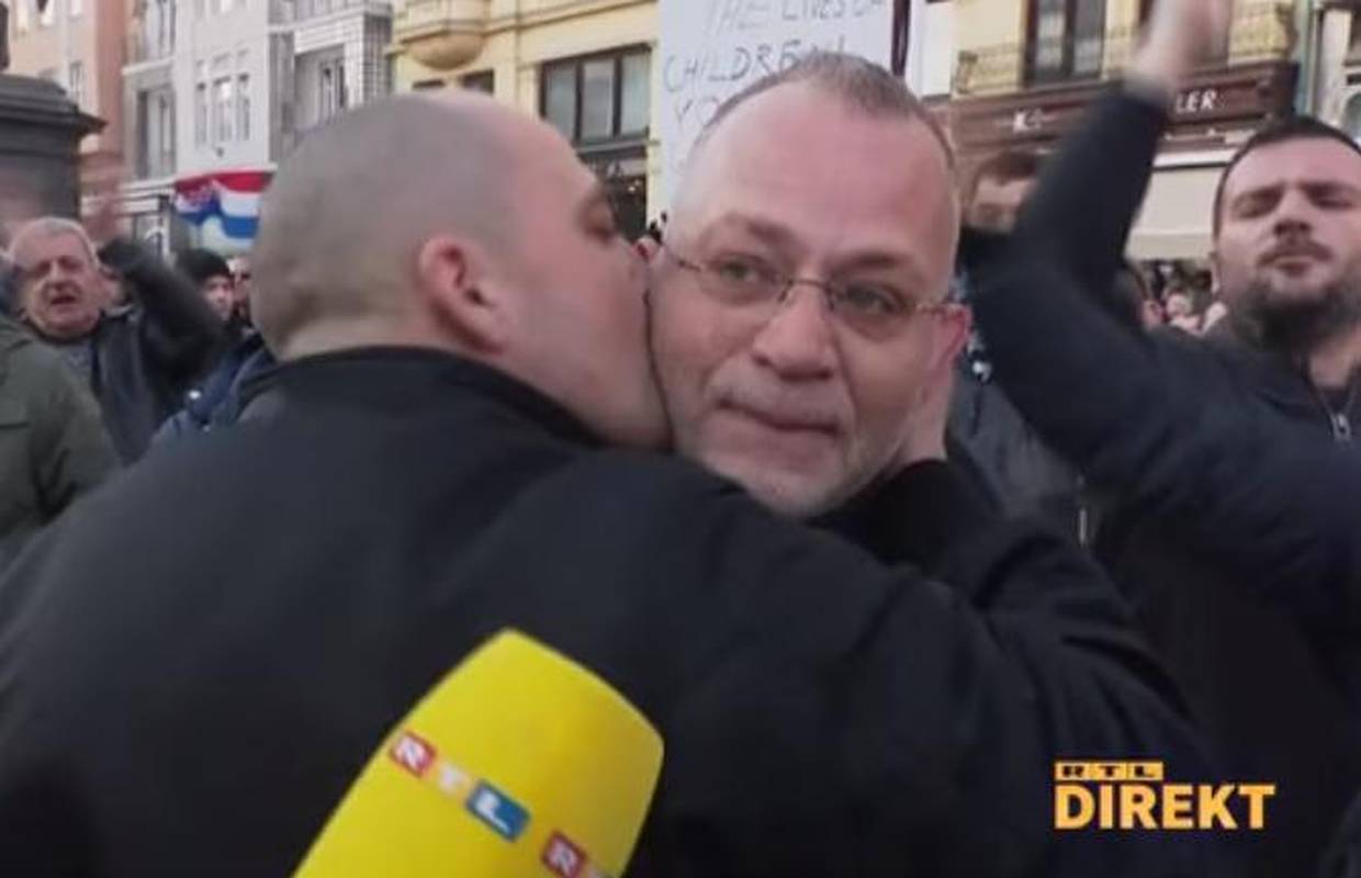 VIDEO Pogledajte trenutak u kojem je prosvjednik poljubio Zlatka Hasanbegovića na Trgu