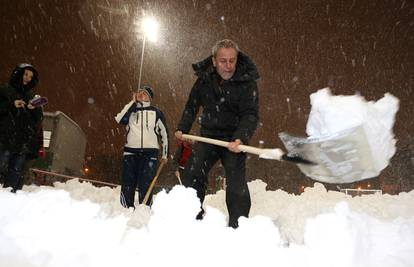 Filozofija Milana B.: Polizat ćemo zagrebački asfalt i pojest snijeg, ako bude potrebno...