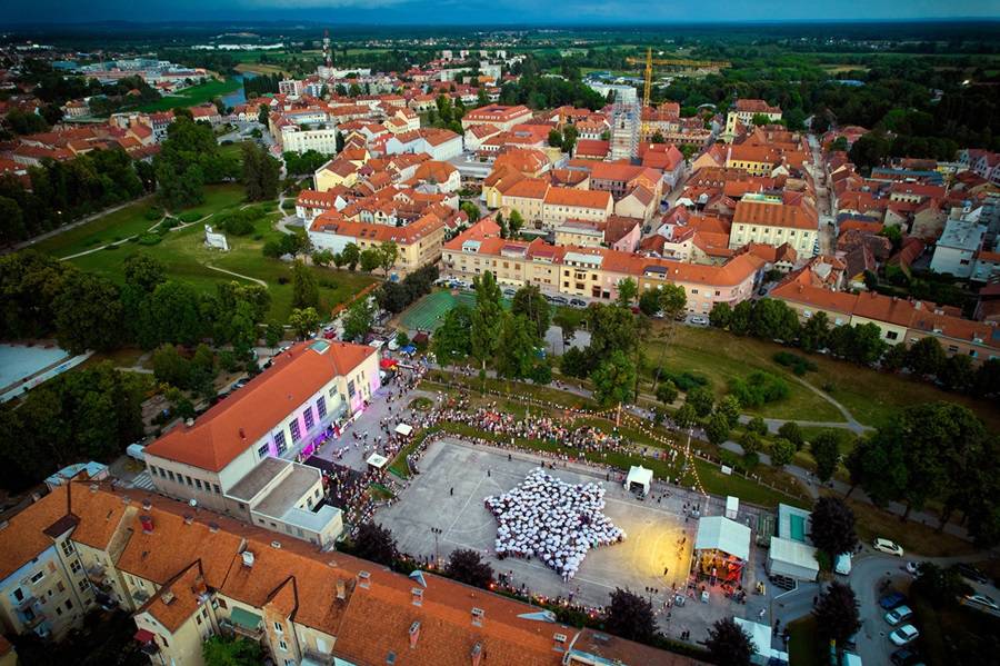 Doris Dragović donosi glazbenu čaroliju na rođendan Karlovca