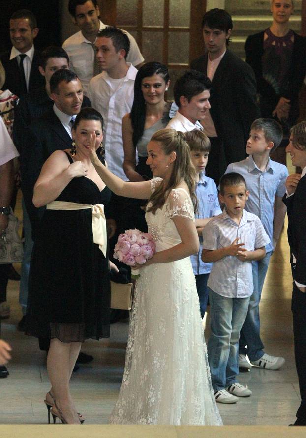 ARHIVA - 2011. Luka i Vanja Modri? vjen?ali se u zagreba?koj crkvi Gospe Lurdske