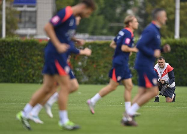Zagreb: Hrvaski nogometni reprezetativci odradili trening na Maksimiru