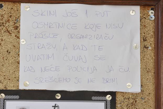 Zbog uÄestalih kraÄa osmrtnica, na obavijesnoj ploÄi osvanula poruka