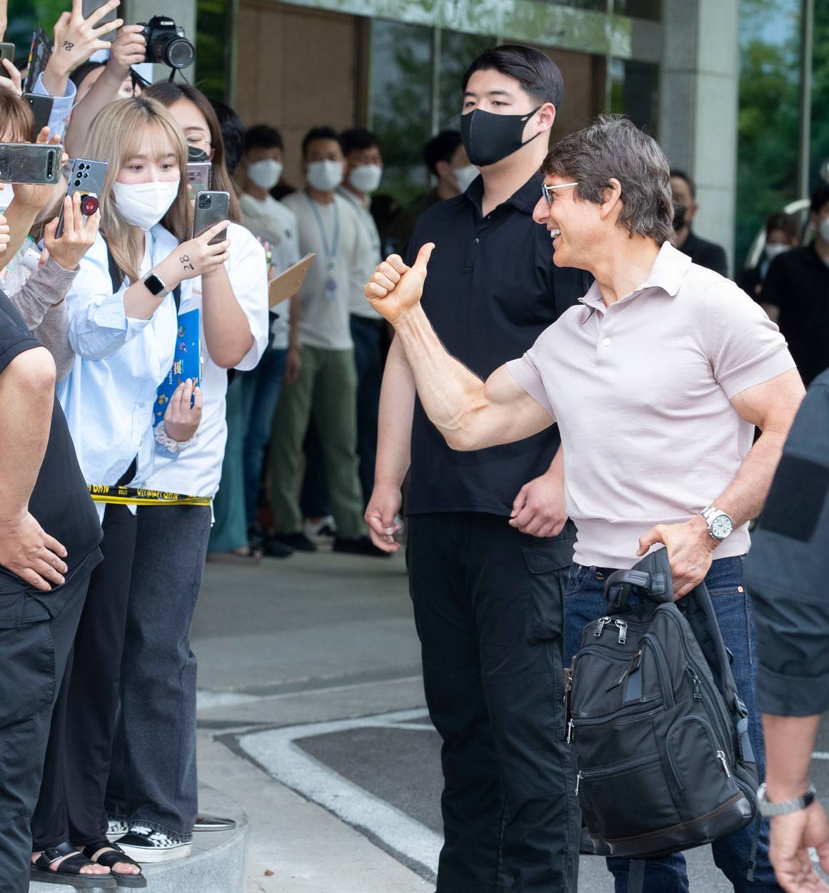 South Korea: Tom Crusie arrives in Seoul to promote Top Gun - Maverick