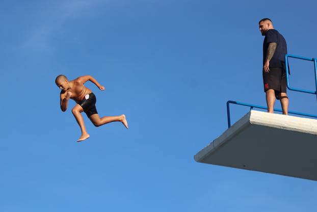 Split: Sportsko-humanitarno natjecanje "Najluđi skakač Hrvatske"