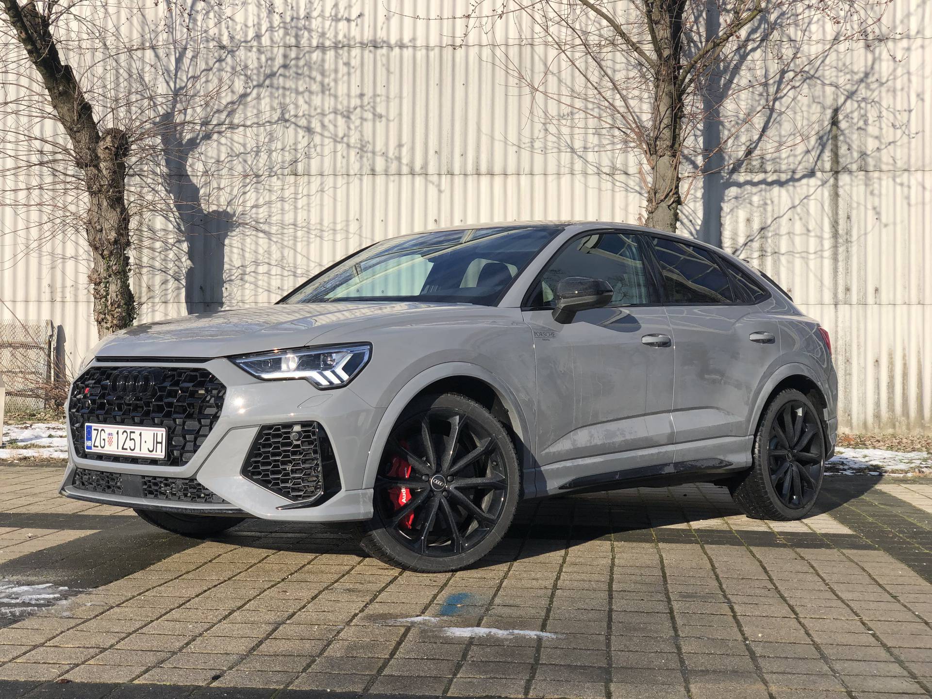 Audi RS Q3 Sportback na testu: Zvijer s pet cilindara i 400 KS