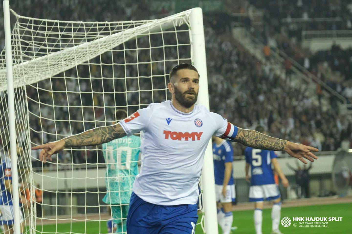 Hajduk i Dinamo remizirali na Poljudu: Petković spasio Modre