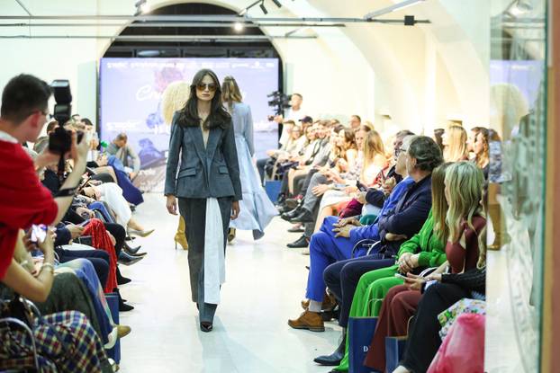 24 sata Zagreb: Modna revija brenda Duchess Snježane Schillinger u Muzeju grada Zagreba