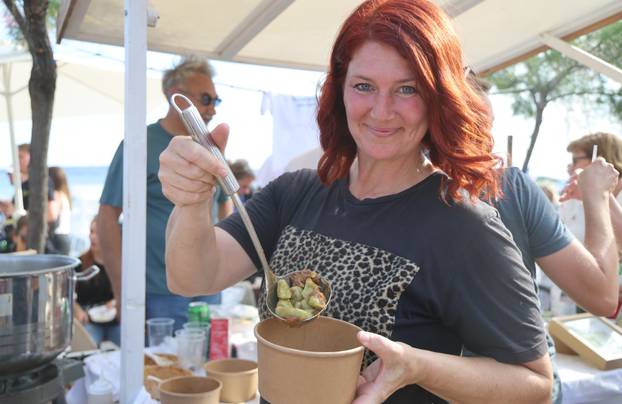 Kaštela: Najveća do sada “Fešta o boba”.