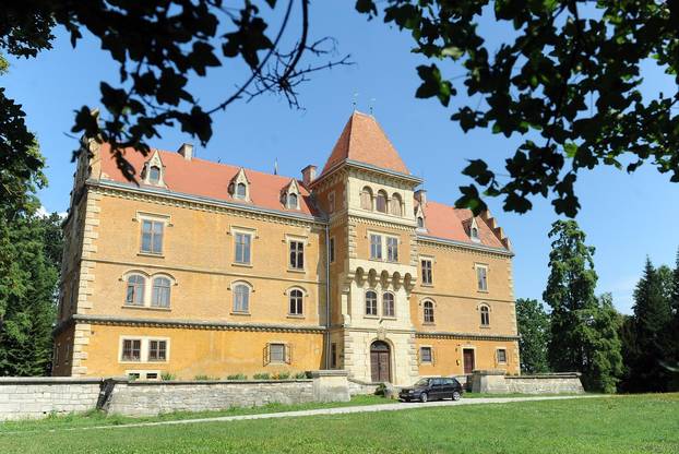 Maruševec: Dvorac Maruševec  jedan od najve?ih dragulja Hrvatskog Zagorja