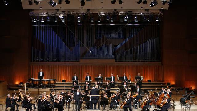 Zagreb: Nastup pobjednika 2. natjecanja Papandopulo uz simfonijski orkestar HRT-a