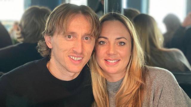 Luka i Vanja Modrić proslavili su 14. godišnjicu braka: Njihova je priča počela jednim pozivom