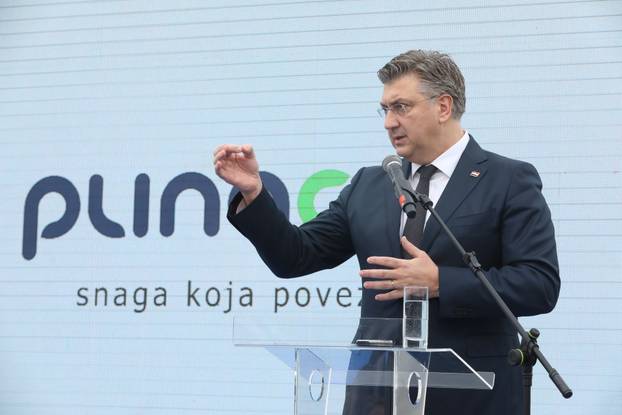 Bosiljevo: Predsjednik Vlade Andrej Plenković sudjelovao je na svečanom obilježavanju završetka radova na plinovodu Zlobin-Bosiljevo