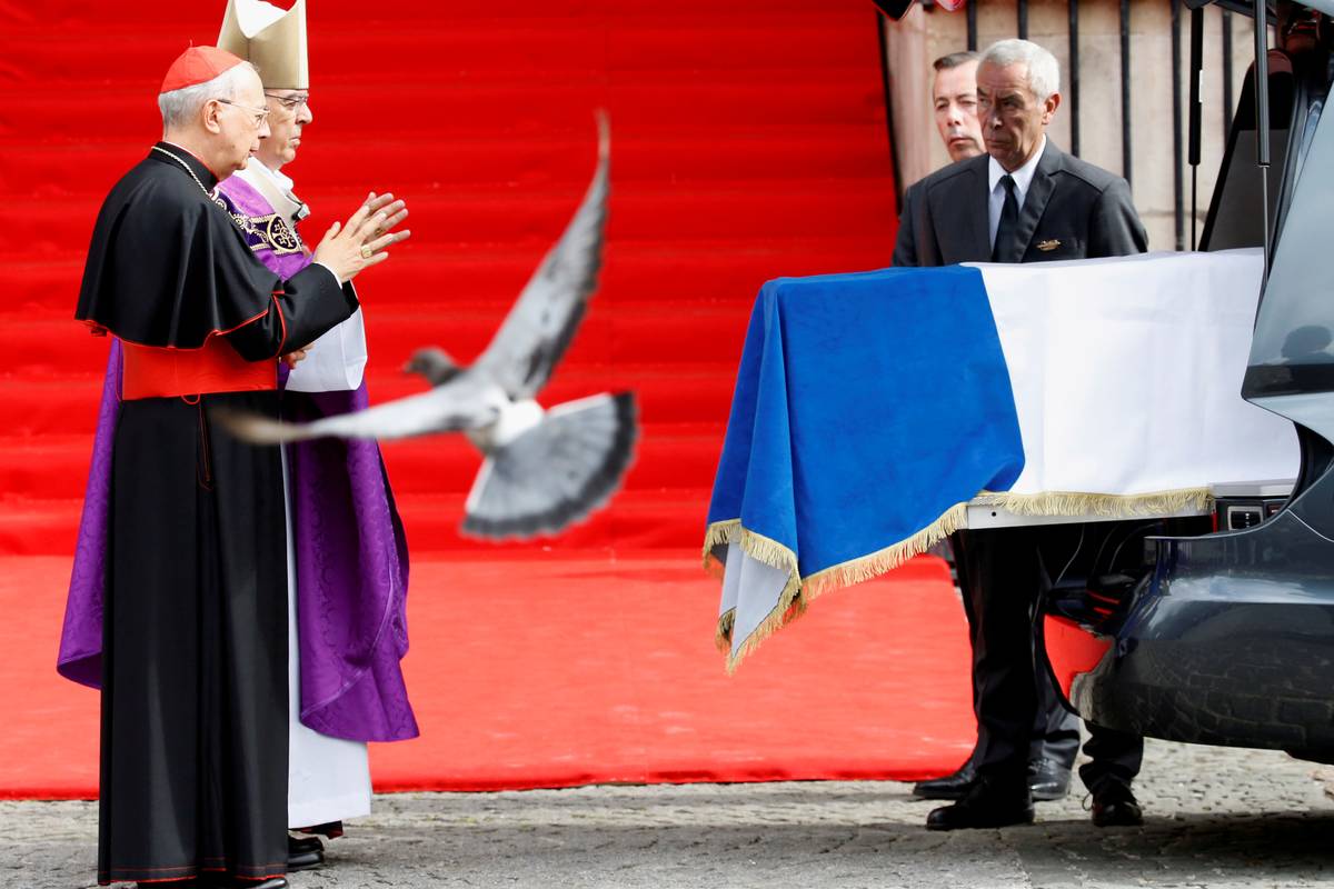 Francuska se oprostila od bivšeg predsjednika Chiraca