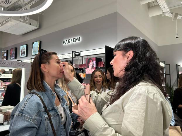 FOTO/VIDEO Sephora u Zagrebu otvorila vrata! Natasha Denona šminkala Zagrepčanke